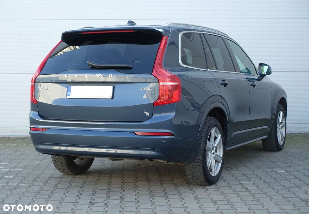 Volvo XC 90 - 4