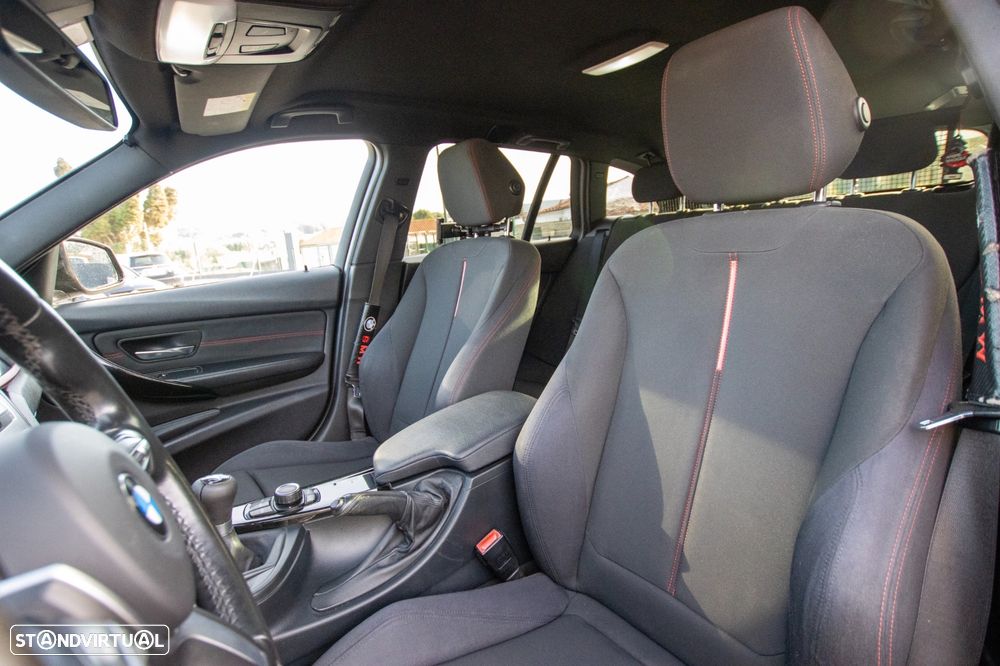 BMW 320 d Pack M - 7