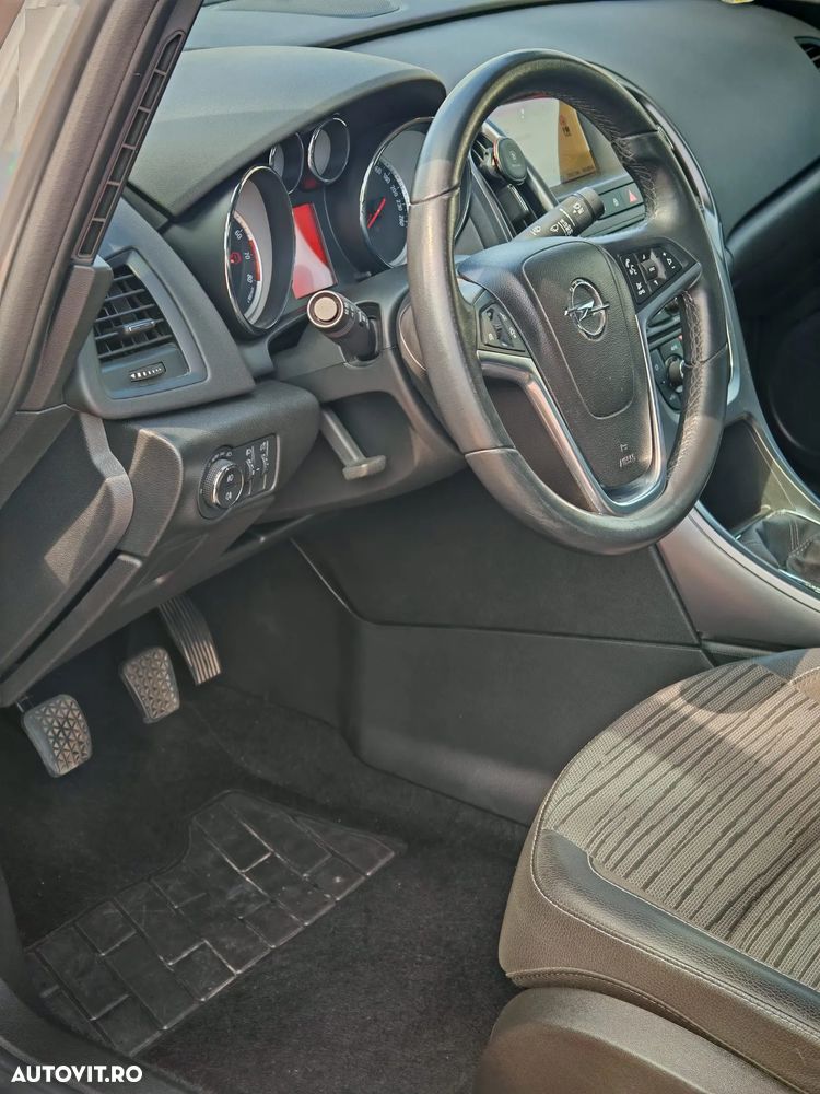 Opel Astra 1.4 ECOTEC Turbo Enjoy - 20