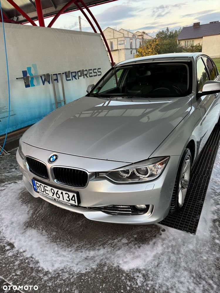 BMW Seria 3 2013 photo 3