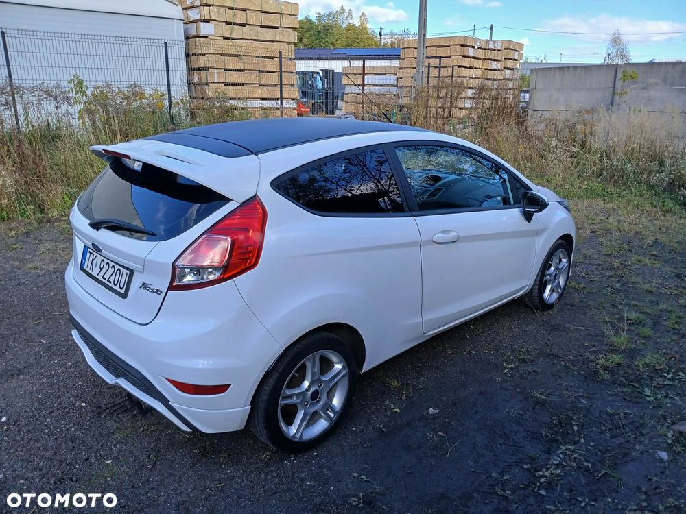 Ford Fiesta - 5