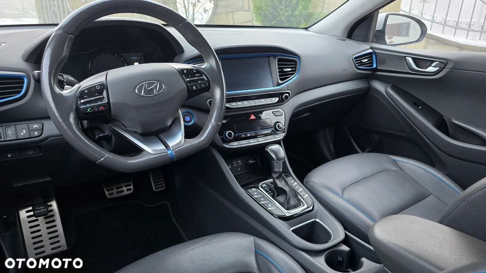 Hyundai IONIQ 1.6 GDI Premium - 34