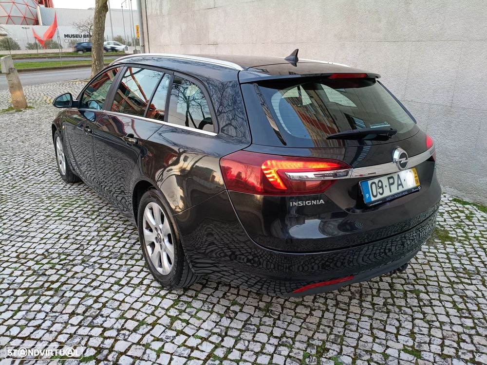 Opel Insignia Sports Tourer 2.0 CDTi Executive S/S - 4