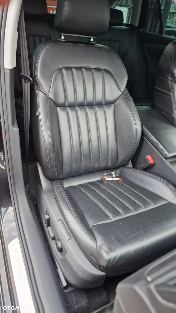 Skoda Superb 1.6 TDI GreenLine - 35