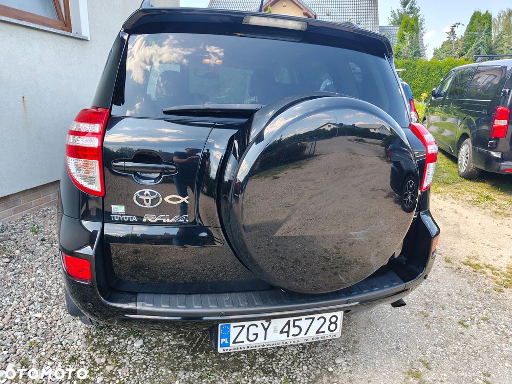 Toyota RAV4 2.2 D-4D Sol - 22