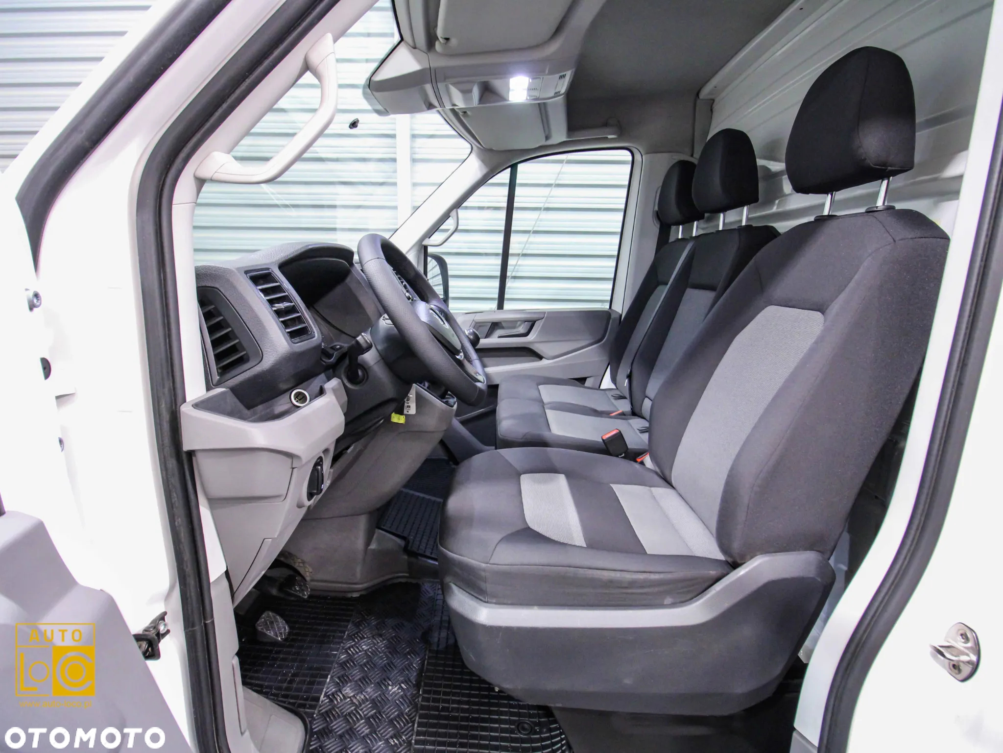 Volkswagen CRAFTER SKRZYNIA - 10