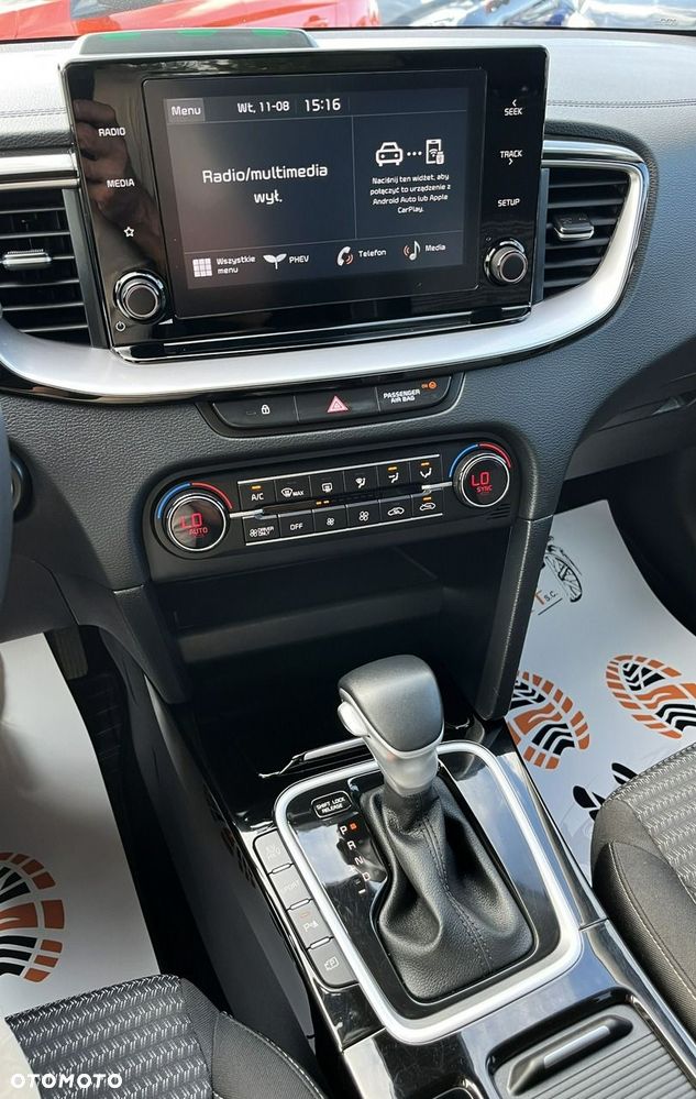 Kia Ceed 1.6 GDI PHEV L DCT - 19