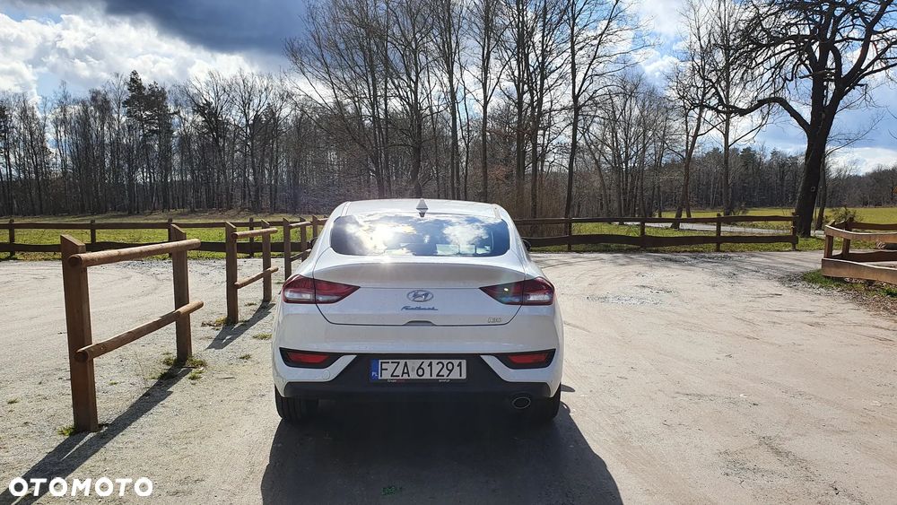 Hyundai i30 1.5 T-GDI 48V Comfort DCT - 6