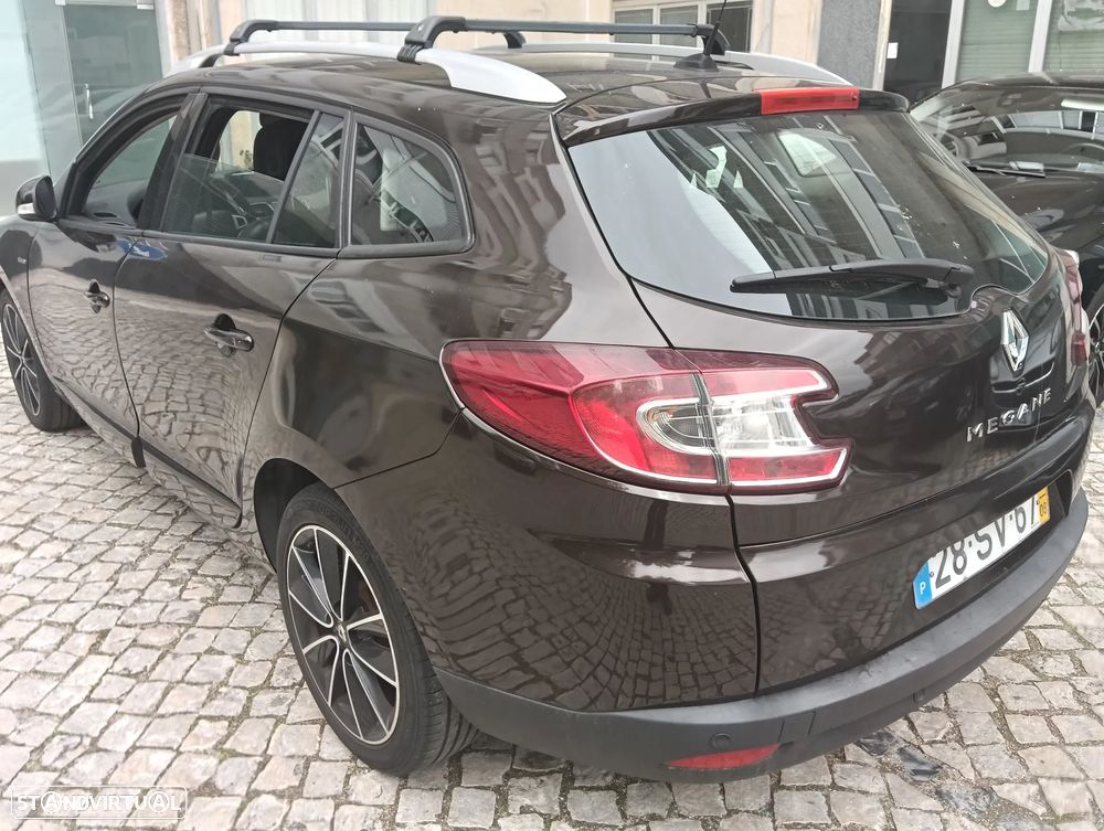Renault Mégane Sport Tourer ENERGY dCi 110 Start & Stopp Bose Edition - 4