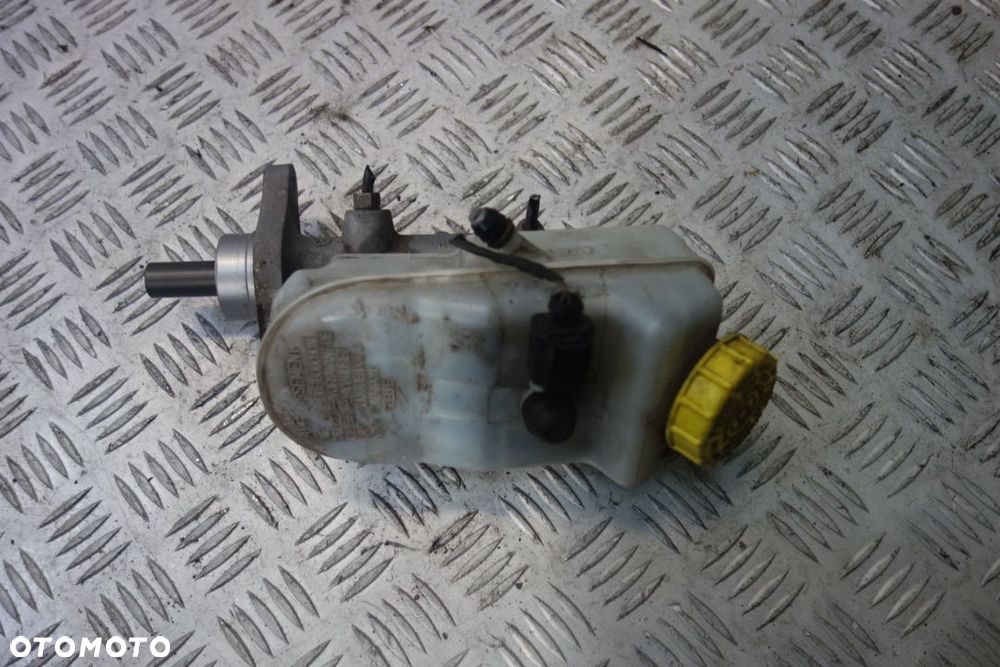 POMPA HAMULCOWA VOLKSWAGEN T5 2.5 TDI - 1