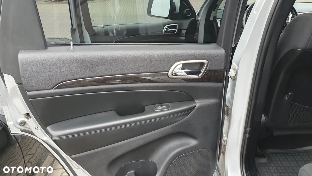 Jeep Grand Cherokee 3.6 V6 Laredo - 7