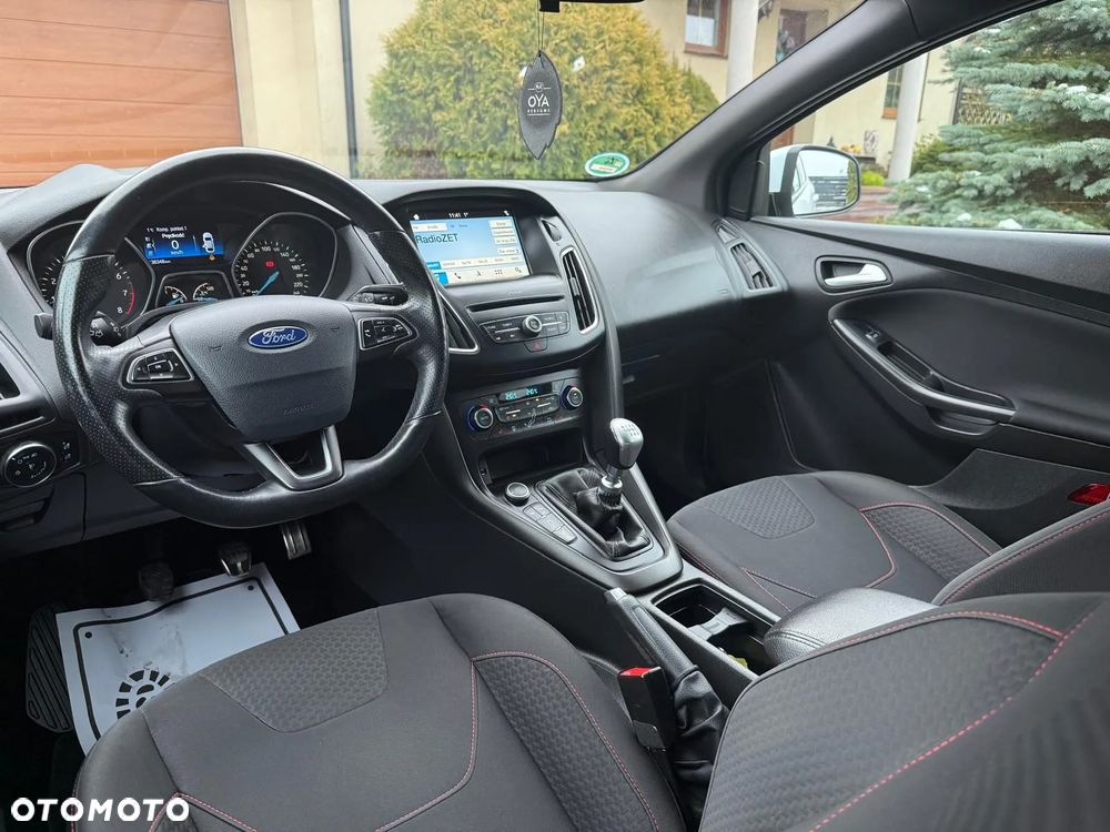 Ford Focus 1.0 EcoBoost ST-Line ASS - 34