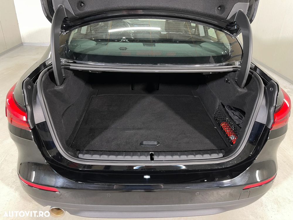 BMW Seria 2 218i Aut. Advantage - 13