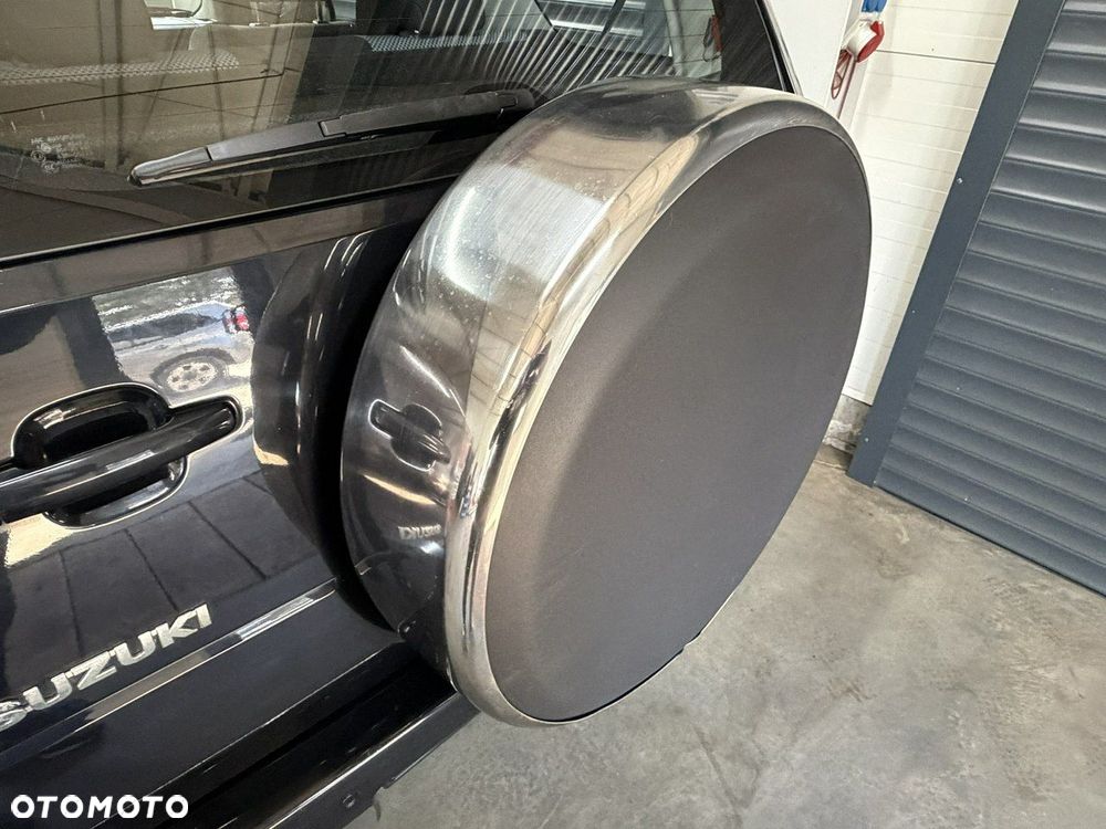 Suzuki Grand Vitara - 33