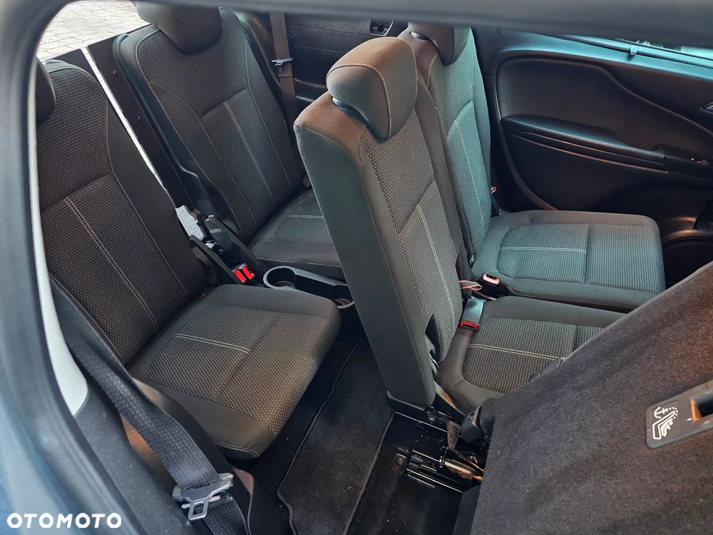 Opel Zafira - 13