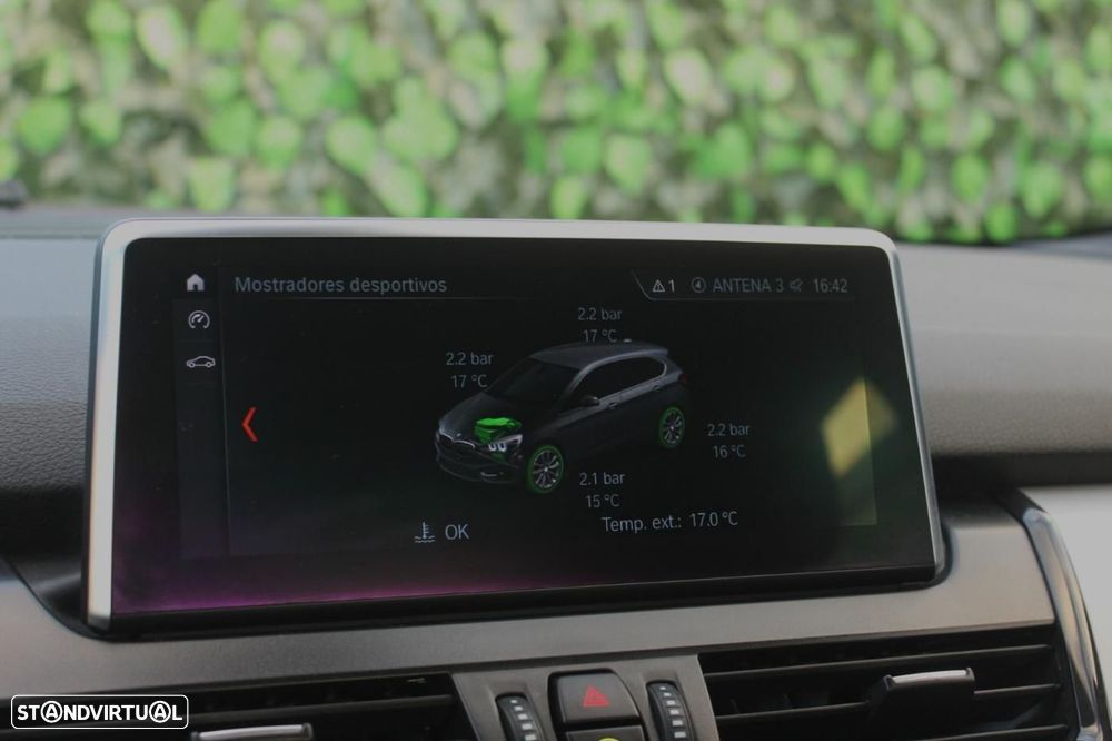 BMW 216 Active Tourer d Advantage Auto - 25