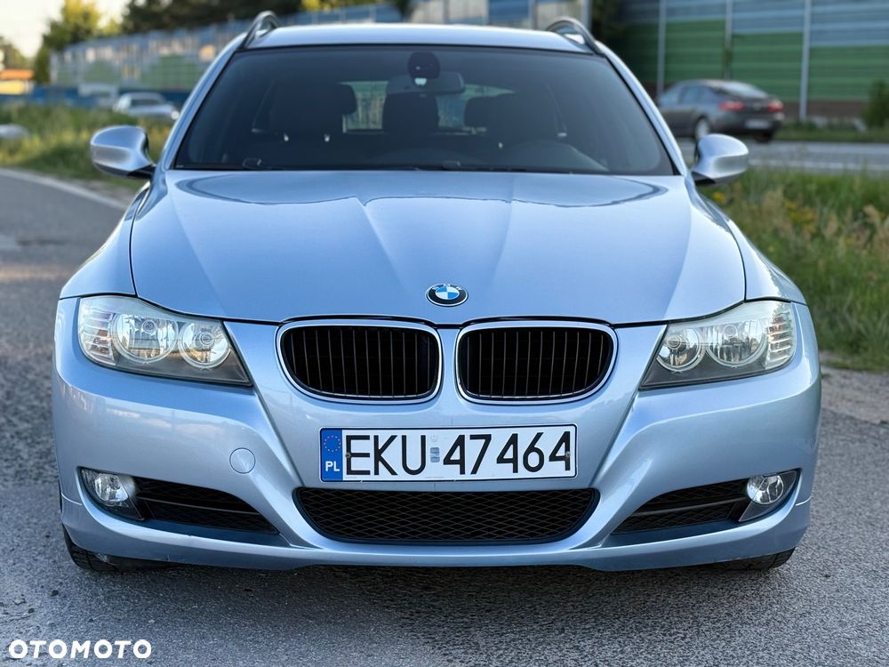 BMW Seria 3 318i - 16