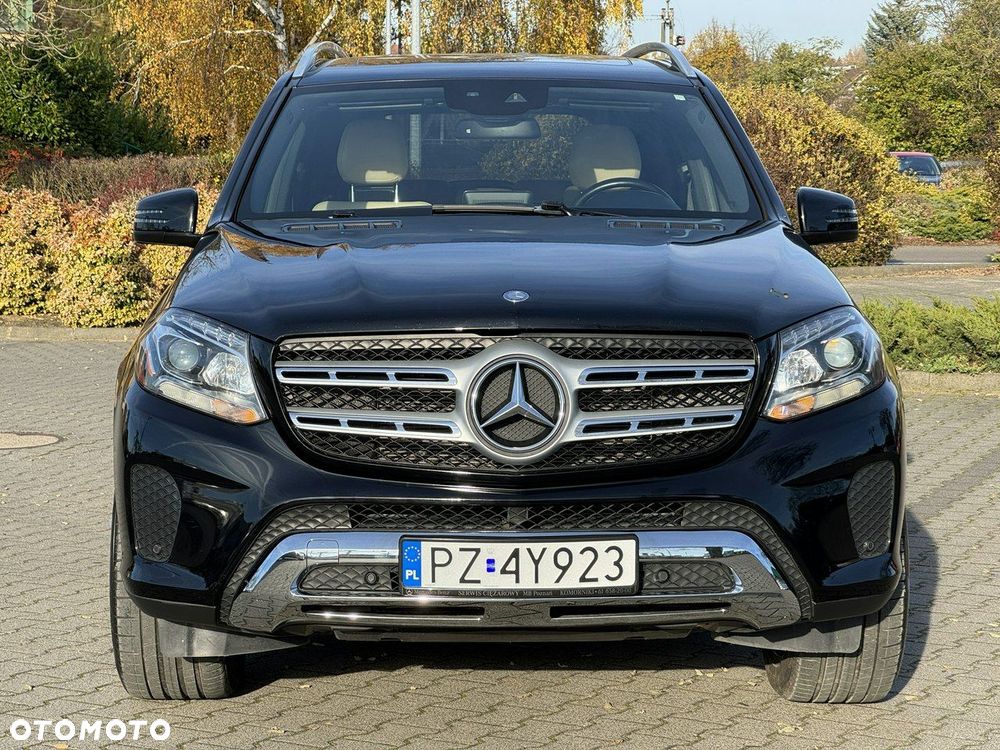 Mercedes-Benz GLS - 11