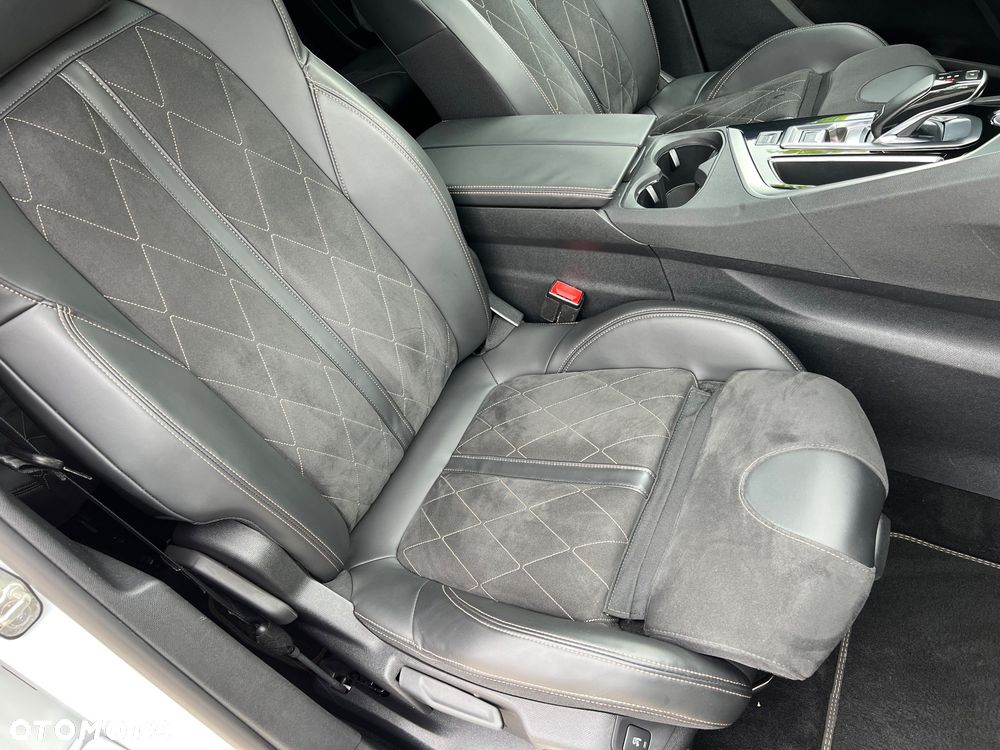Peugeot 5008 2.0 BlueHDI GT S&S EAT8 - 34