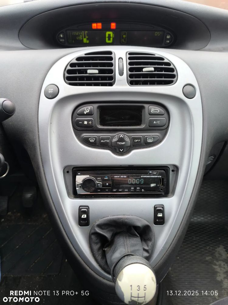 Citroën Xsara Picasso - 11