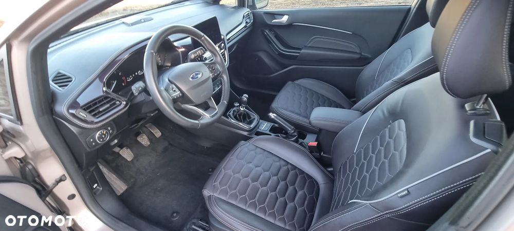 Ford Fiesta 1.0 EcoBoost S&S VIGNALE - 17