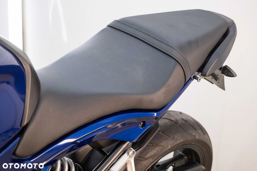 Honda CB - 18