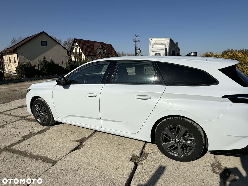 Peugeot 308 1.2 PureTech Allure S&S - 8