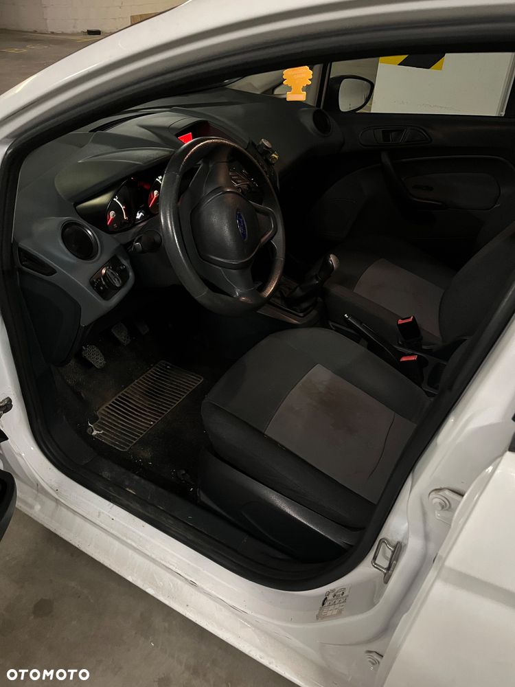 Ford Fiesta 1.25 Viva - 8