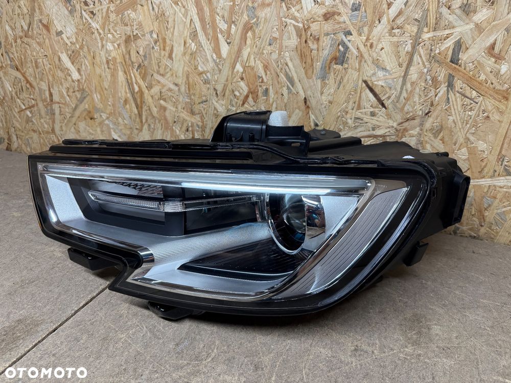 LAMPA LEWA PRZÓD PRZEDNIA AUDI A3 8V0 LIFT XENON LED - 19