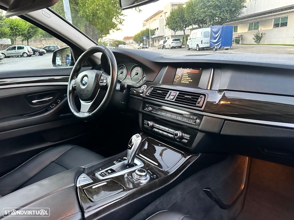 BMW 520 d Line Luxury Auto - 52