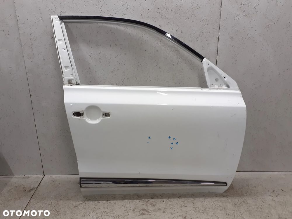 DRZWI PRZEDNIE PRZÓD PRAWE SUZUKI VITARA 2015->