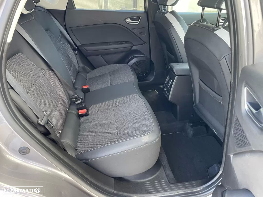 Renault Captur 1.0 TCe Exclusive - 17