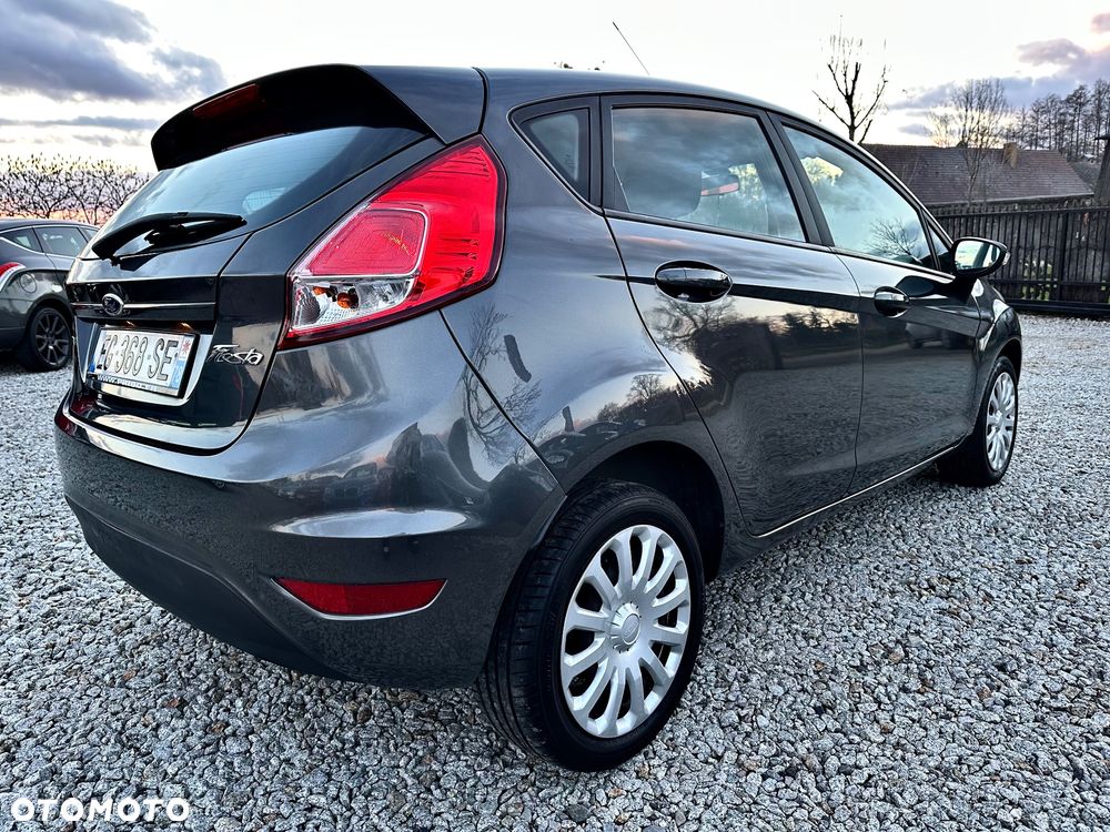 Ford Fiesta 1.0 EcoBoost S&S TREND - 24
