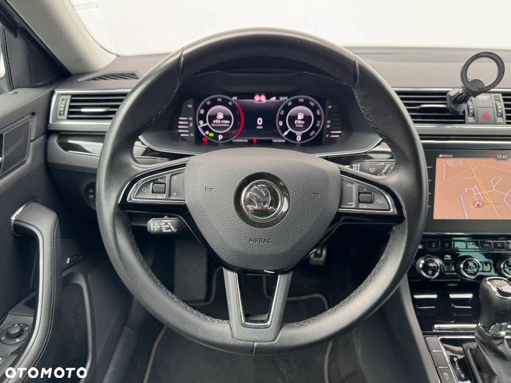 Skoda Superb 2.0 TDI SCR L&K DSG - 15