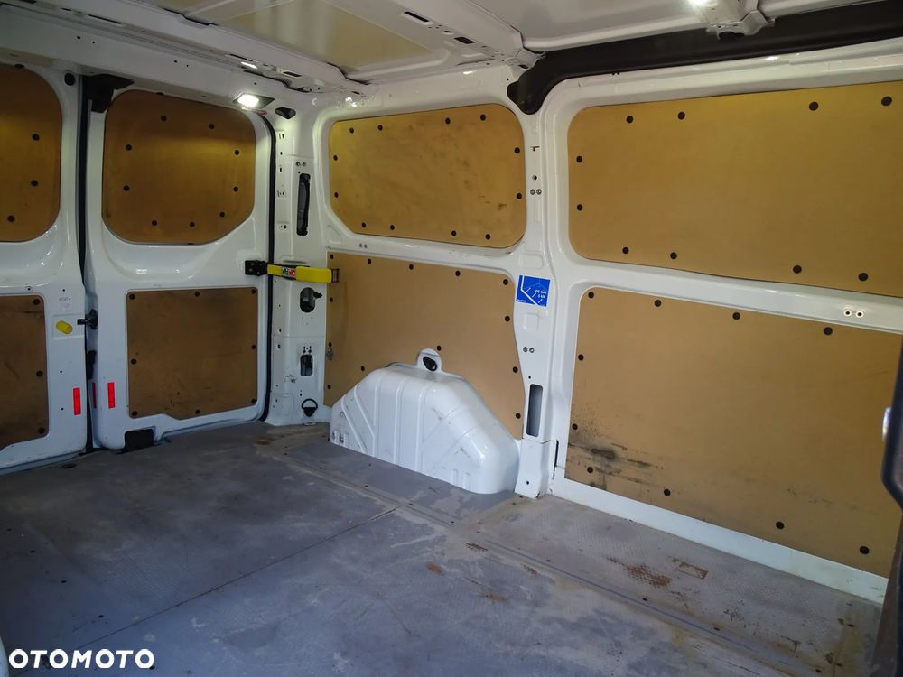 Ford Transit Custom -130 Koni , L1 H1, klima-sprawna , cały blaszak , zarejestrowany.  SUPER STAN -ful opcja ! - 14