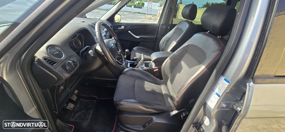 Ford S-Max 2.2 TDCi DPF Titanium - 8
