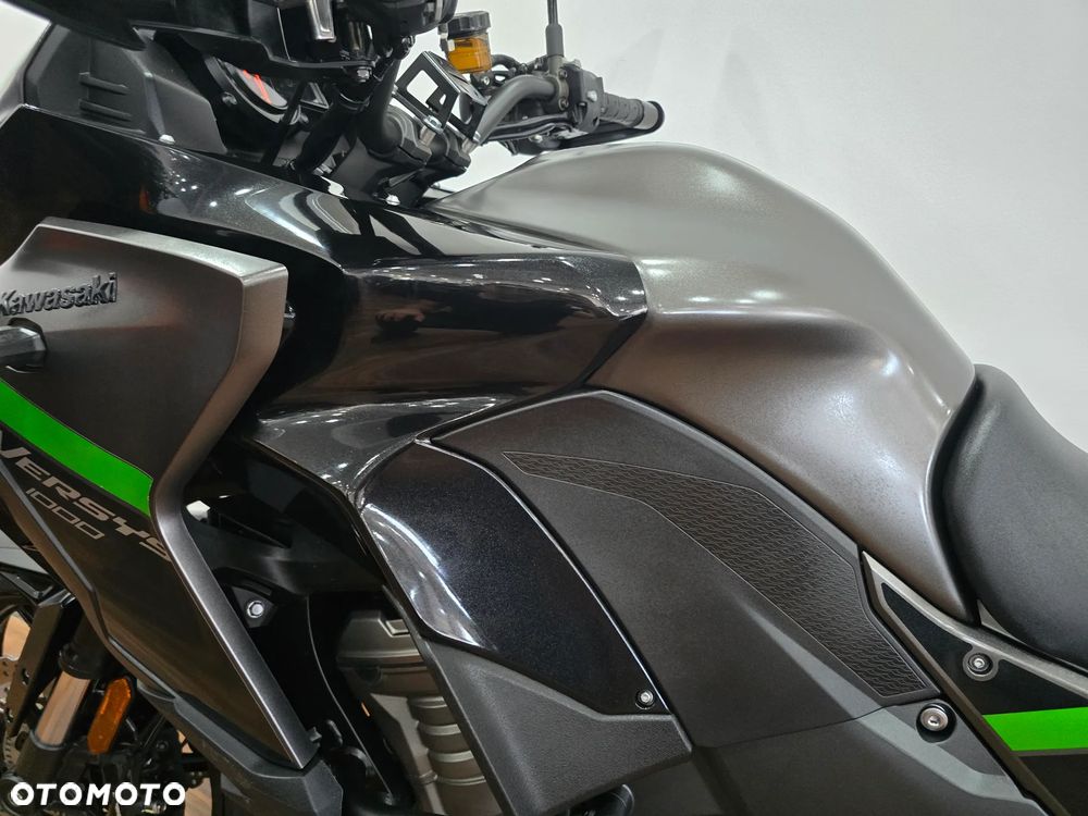 Kawasaki Versys 1000 - 36