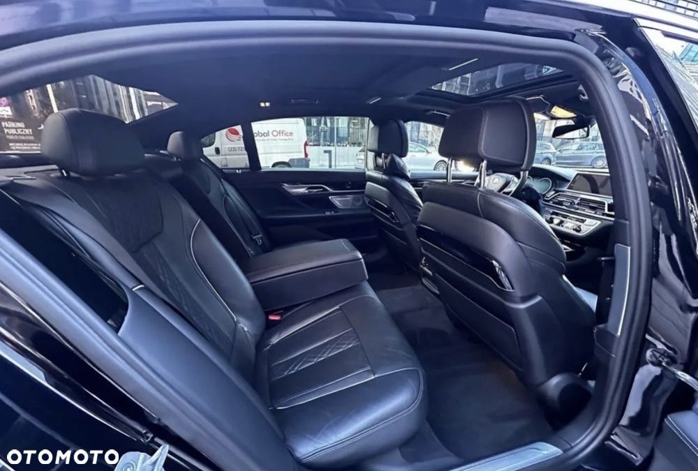 BMW Seria 7 - 13