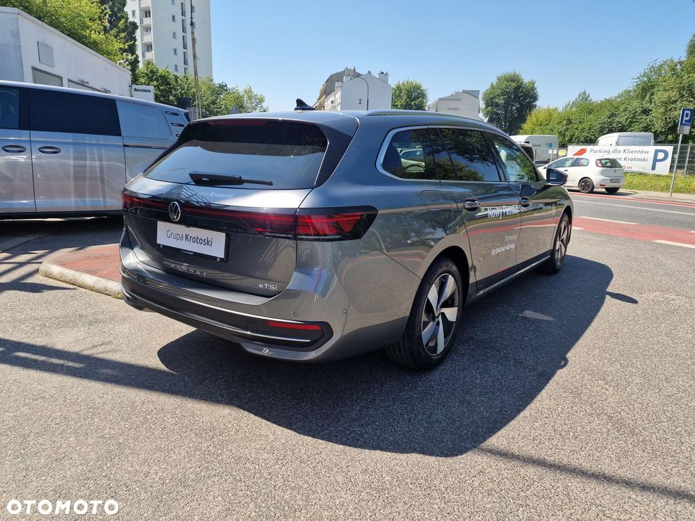 Volkswagen Passat Variant 1.5 TSI ACT mHEV Business DSG - 8