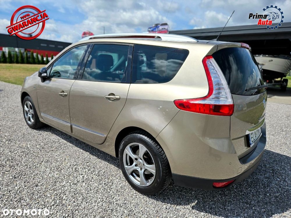 Renault Grand Scenic - 9