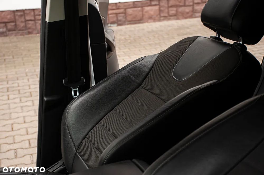 Ford Kuga 1.5 EcoBoost 4WD Titanium Plus - 24