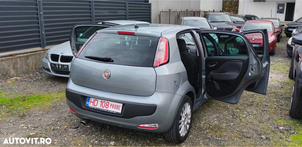 Fiat Grande Punto 1.4 16V Emotion - 30