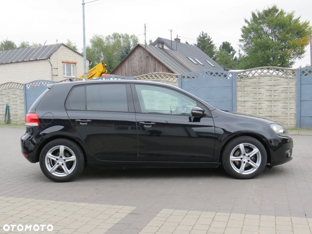 Volkswagen Golf 1.6 TDI BlueMotion Technology Trendline - 13