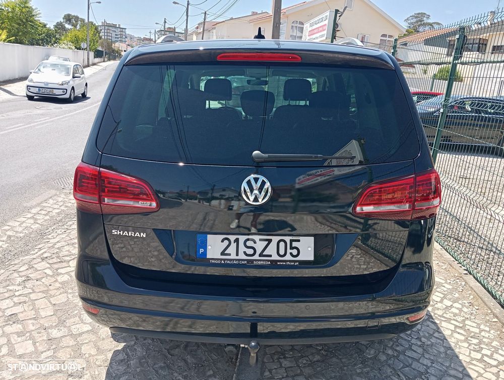 VW Sharan 2.0 TDI Blue Highline DSG - 4