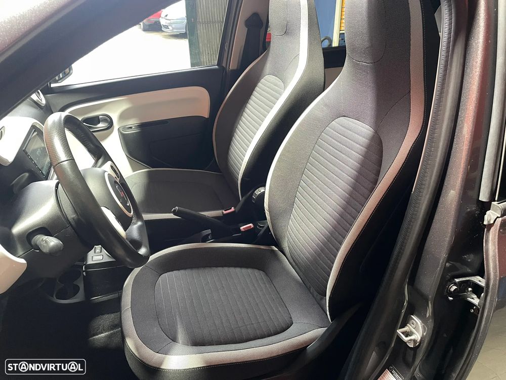 Renault Twingo SCe 70 LIMITED 2018 - 10