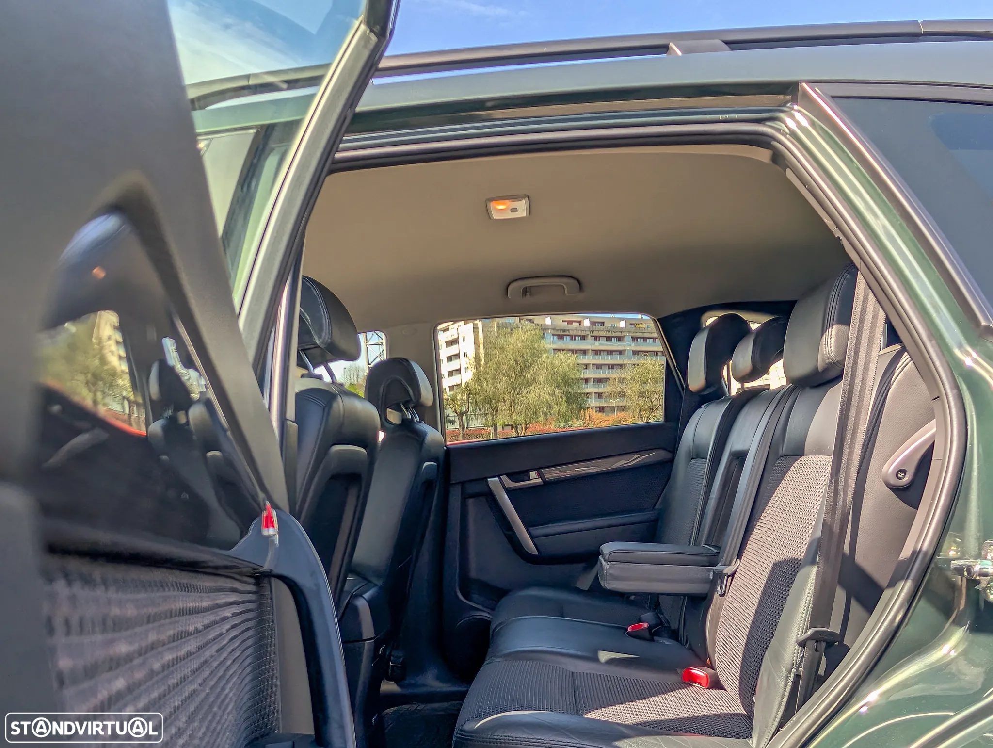 Chevrolet Captiva 2.0 VCDi Seven 7L - 25