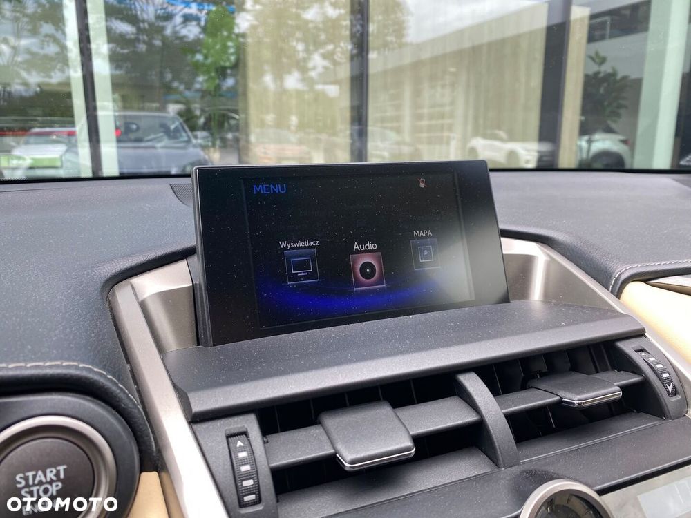 Lexus NX 200t Comfort AWD - 14