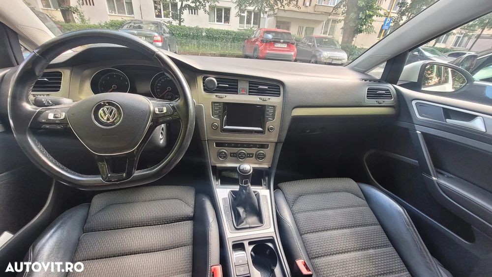Volkswagen Golf 1.4 TSI Comfortline - 10