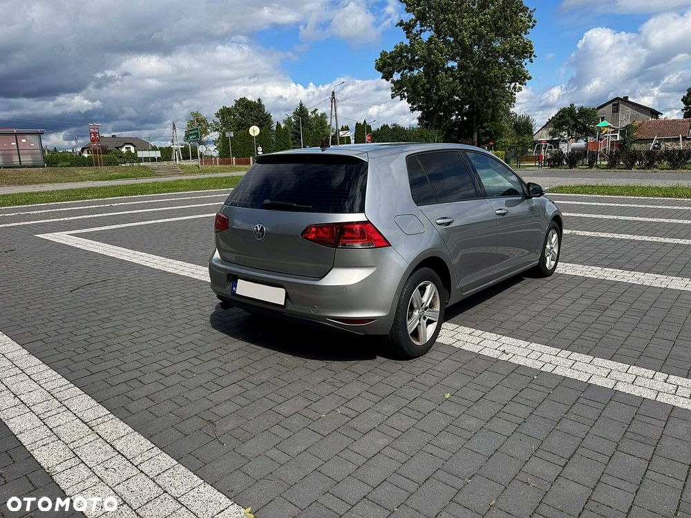 Volkswagen Golf 1.6 TDI Comfortline - 5
