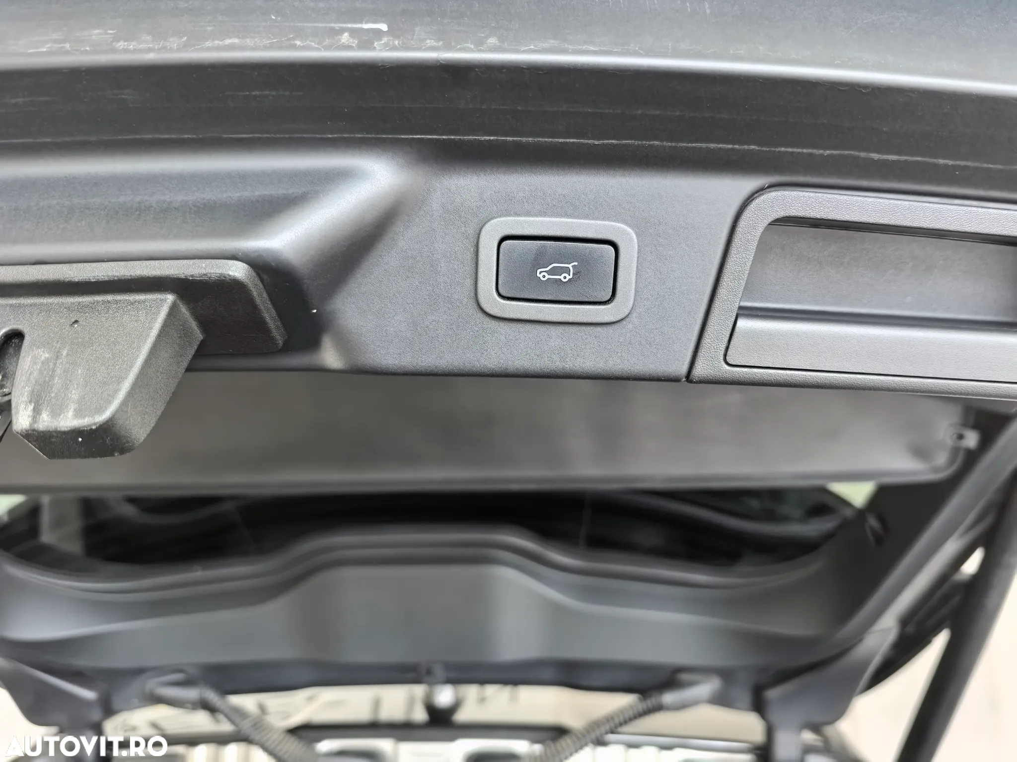 Land Rover Range Rover Velar 2.0 R-Dynamic HSE - 8